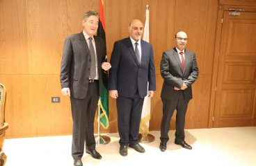 التقى معالي وزير التخطيط د. فاخر بوفرنة صباح اليوم مع سعادة سفير  دولة ألمانيا لدى ليبيا والوفد المرافق له